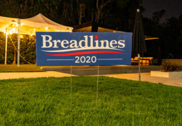 A sign that says " breadlines 2 0 2 0 ".